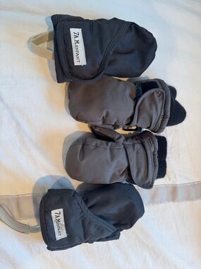 7 A.M. Enfant Toddler Gray Mittens - Insulated Winter Mitts